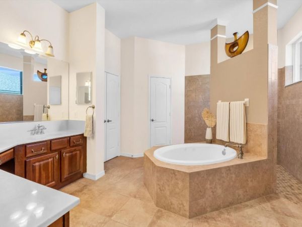 Cape Coral Vacation Rental Pool Home Three Bedroom