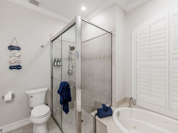 Waterfront Vacation Rental - Luxury Coastal Home with Pool & Hot Tub