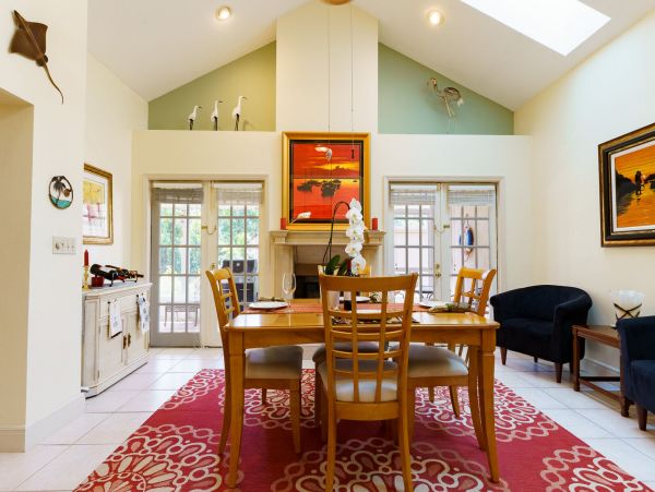 Comfortable Three Bedroom Vacation Rental in Sarasota