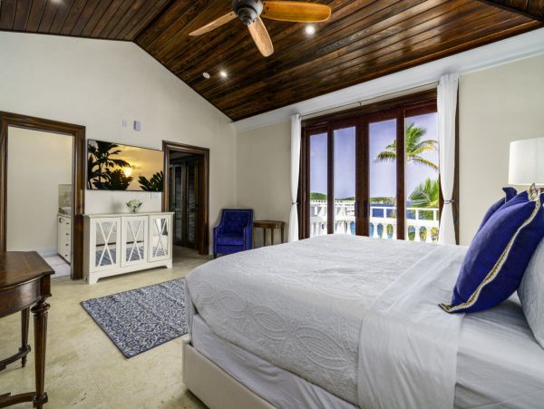 Oceanfront St. Thomas Vacation Pool Home Five Bedroom