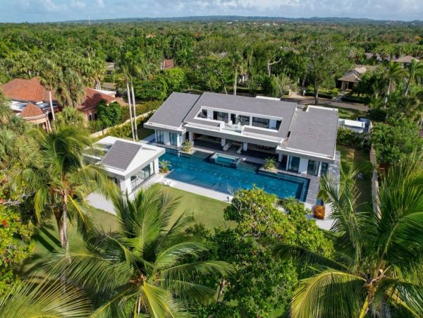 Dominican Republic Vacation Home Six Bedroom
