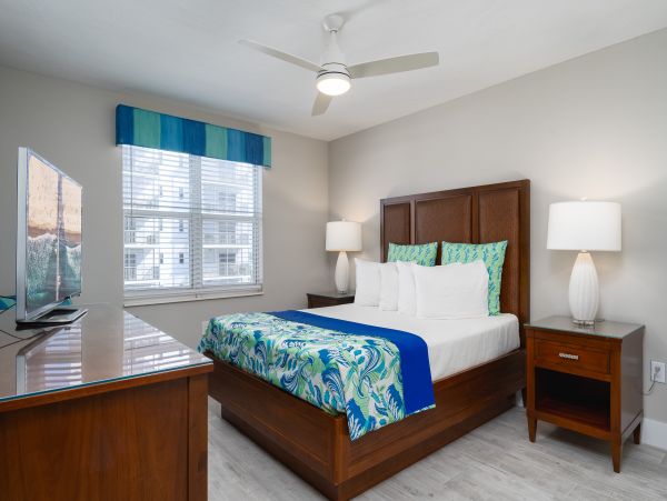 Gulf Front Fort Myers Vacation Condo Three Bedroom