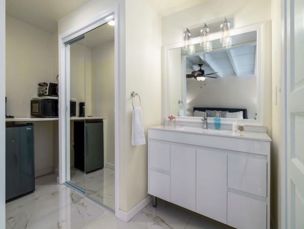 Lovely 3 Bedroom Vacation Getaway in St. Thomas