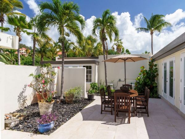 Lovely 3 Bedroom Vacation Getaway in St. Thomas
