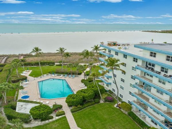 Two Bedroom Beachfront Vacation Rental in Marco Island