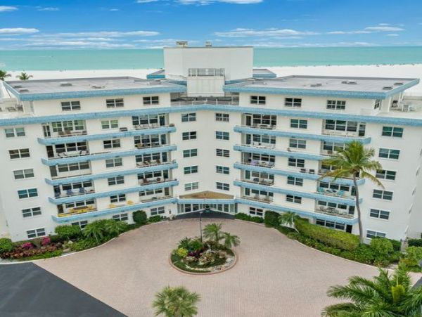 Two Bedroom Beachfront Vacation Rental in Marco Island