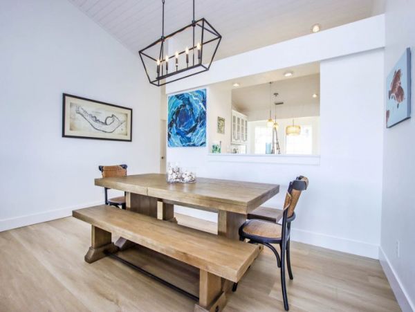 Sanibel Canal Front 4 Bedroom Vacation Rental Dock & Pool