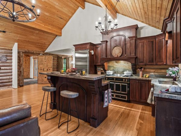 Jackson Hole Luxury Home with 4 Bedrooms