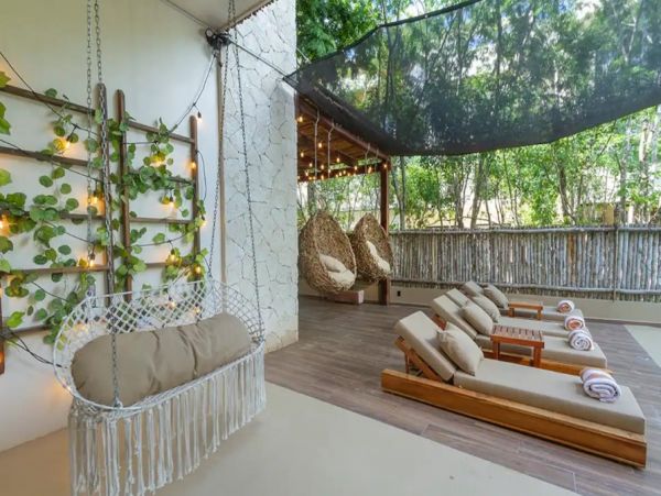 Walk to Beach Tulum Vacation Condo Three Bedroom