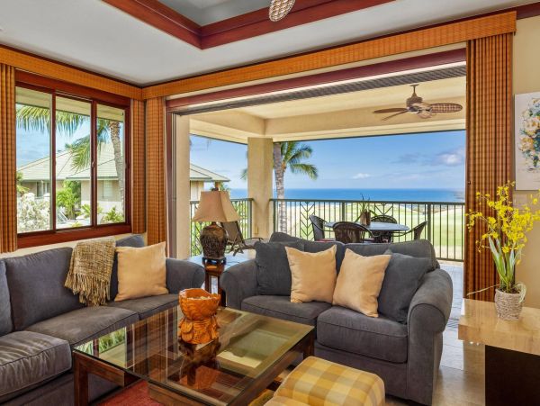 Beautiful 3 Bedroom Vacation Condo with Great Views