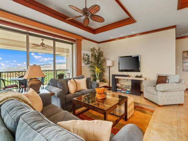Beautiful 3 Bedroom Vacation Condo with Great Views