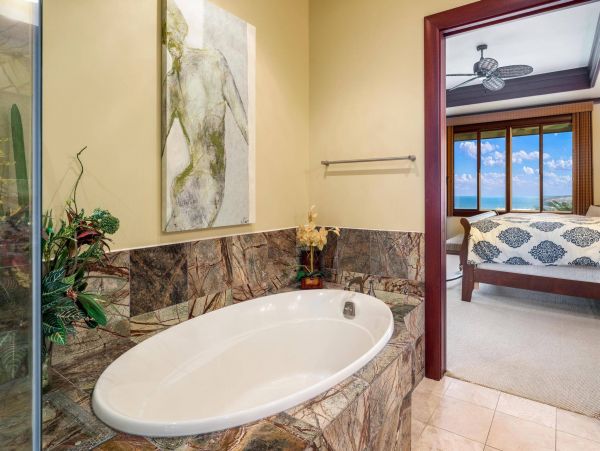 Beautiful 3 Bedroom Vacation Condo with Great Views