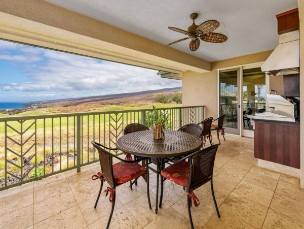 Beautiful 3 Bedroom Vacation Condo with Great Views