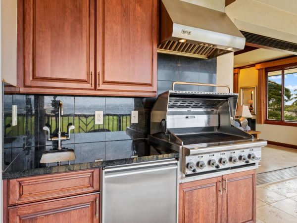 Beautiful 3 Bedroom Vacation Condo with Great Views