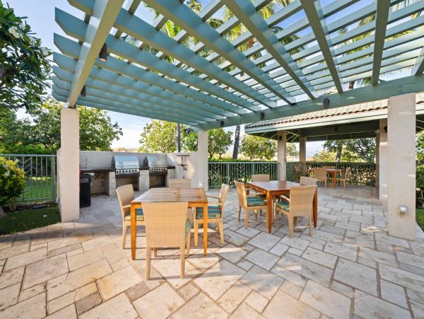Beautiful 3 Bedroom Vacation Condo with Great Views