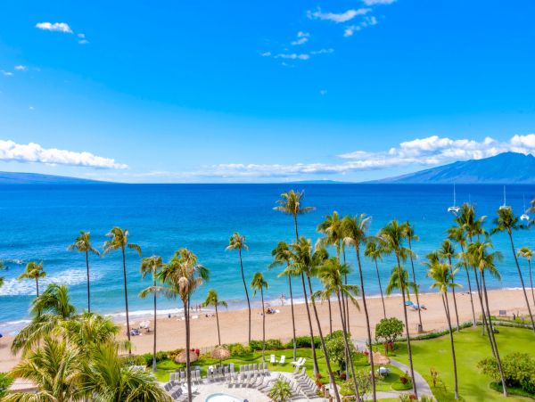 Ocean, Mountain & Golf Course View Vacation Rental in Kaanapali