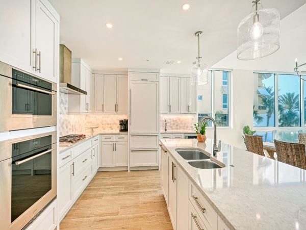 Stunning Corner Residence with 3 Bedrooms & Beach Views