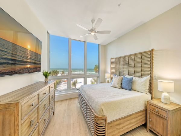 Stunning Corner Residence with 3 Bedrooms & Beach Views