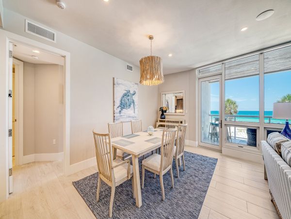 Breezy Beachfront charm with Direct Gulf views