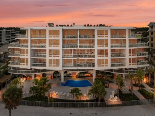 Luxury Beachfront Condo
