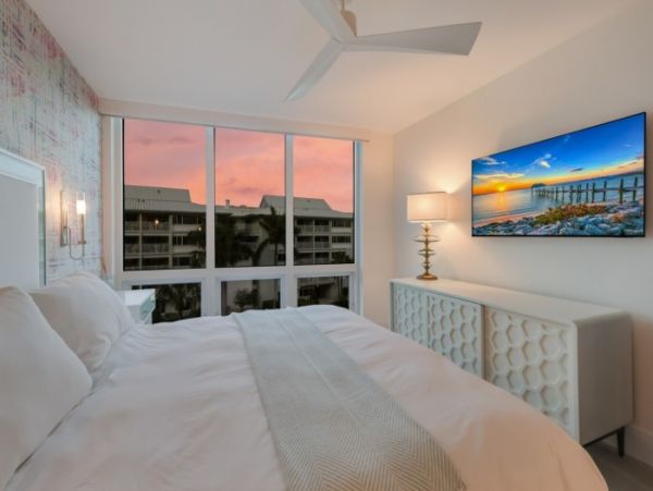 Luxury Beachfront Condo