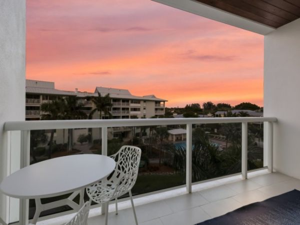 Luxury Beachfront Condo