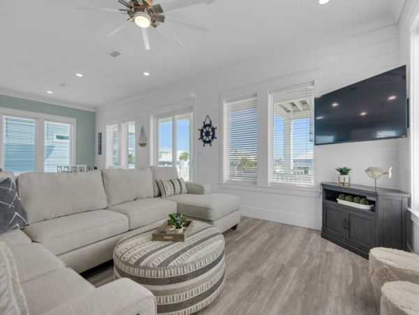 Navarre Beach Amazing House 5 Bedrooms & Pool