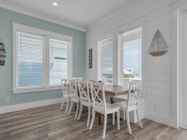 Navarre Beach Amazing House 5 Bedrooms & Pool
