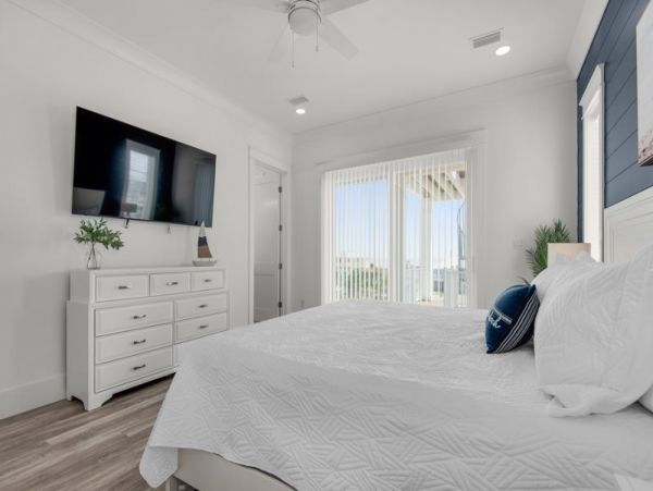 Navarre Beach Amazing House 5 Bedrooms & Pool