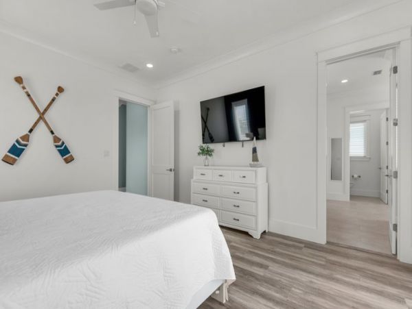 Navarre Beach Amazing House 5 Bedrooms & Pool