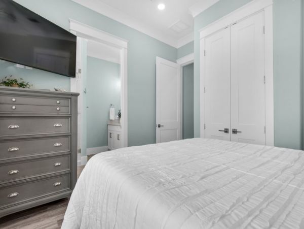 Navarre Beach Amazing House 5 Bedrooms & Pool