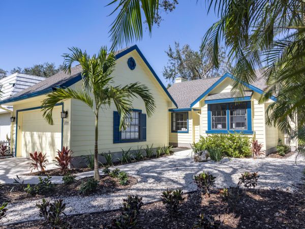 Siesta Key Vacation Home with 3 Bedrooms