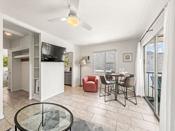 Sarasota Cozy One Bedroom Vacation Condo