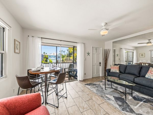Sarasota Cozy One Bedroom Vacation Condo