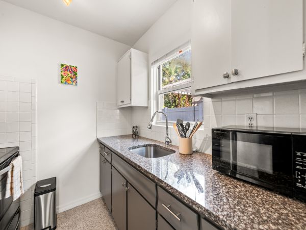 Lovely Sarasota Vacation Getaway Sleeps 4 Guests