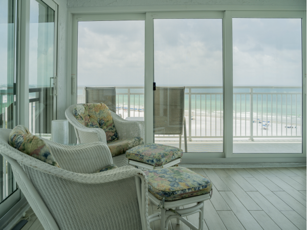 Oceanfront Siesta Condo New In Call Today!