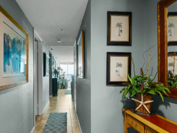 Three Bedroom- three bathroom Condo with spectacular views!