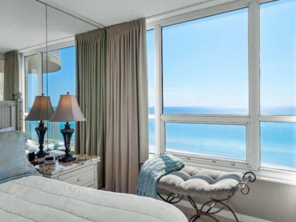 Three Bedroom- three bathroom Condo with spectacular views!