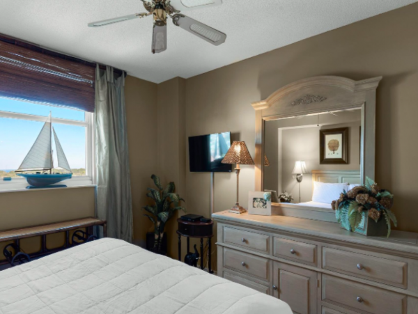 Three Bedroom- three bathroom Condo with spectacular views!
