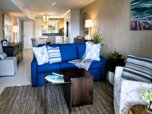 Charming 2 Bedroom Vacation Getaway with Great Views