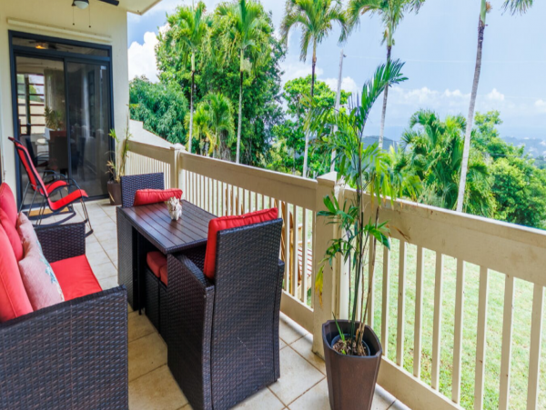 Lovely 2 Bedroom Vacation Rental with Private Pool