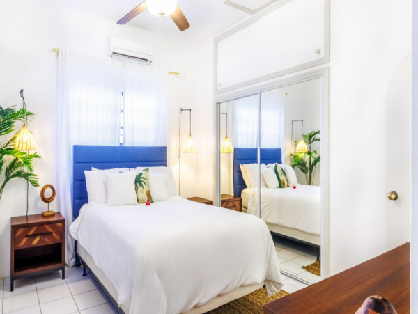 Lovely 2 Bedroom Vacation Rental with Private Pool