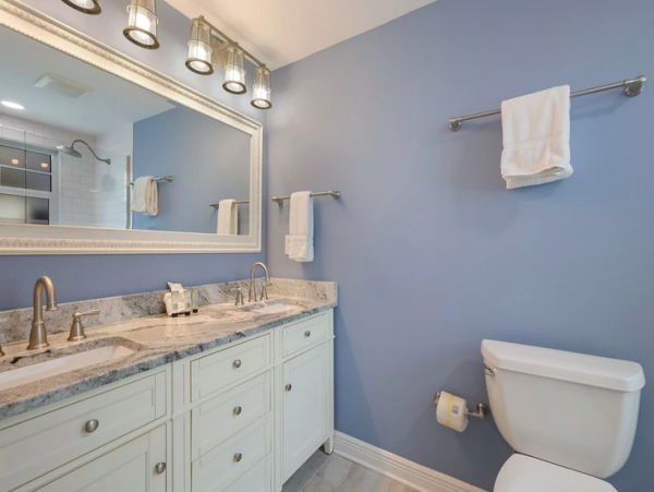 Island Elegance: Anna Maria 3 Bedroom Home Steps from the Gulf