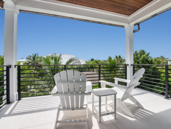 Gorgeous House with 4 Bedroom, Pool & Spa