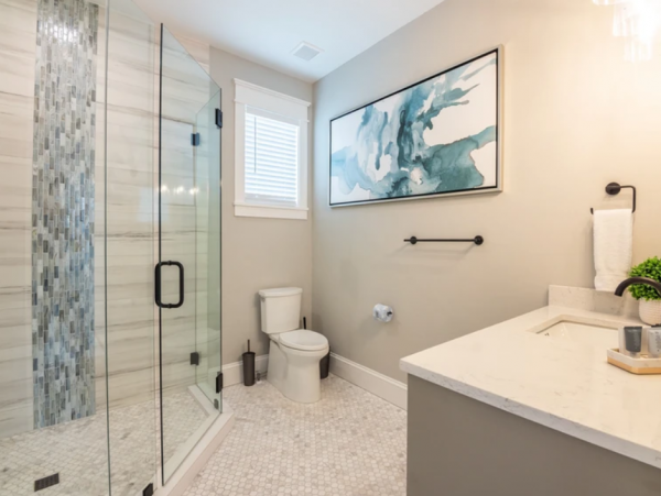 Gorgeous House with 4 Bedroom, Pool & Spa