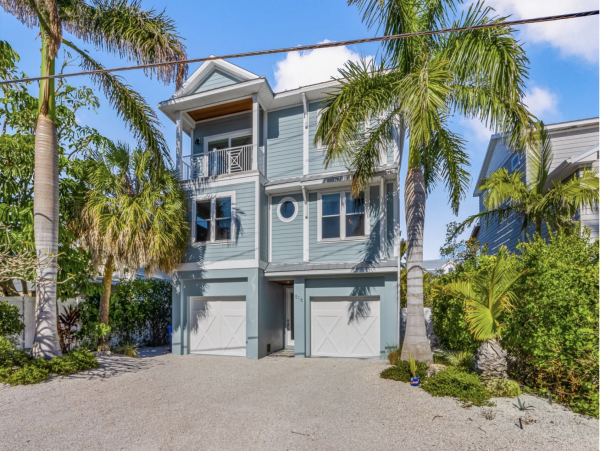 Word Class Stunner New Home Just In!!!