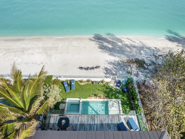 One Of The Best Beach Homes in All Anna Maria Island!!