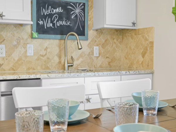 Anna Maria Island Lovely Three Bedroom Cottage