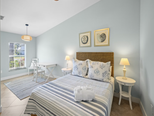Anna Maria Island Lovely Three Bedroom Cottage