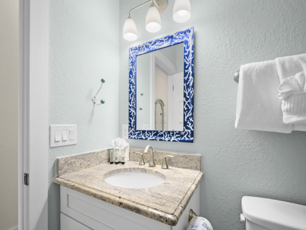 Anna Maria Island Lovely Three Bedroom Cottage
